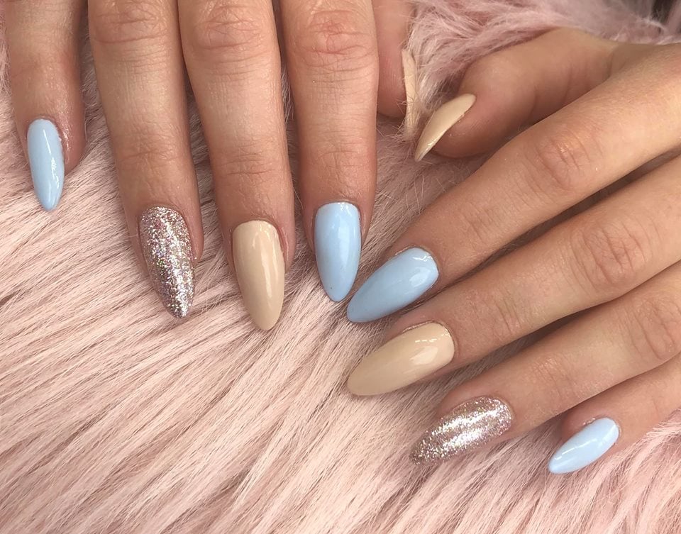 CND Vinylux Weekly Polish Creekside 15 ml.