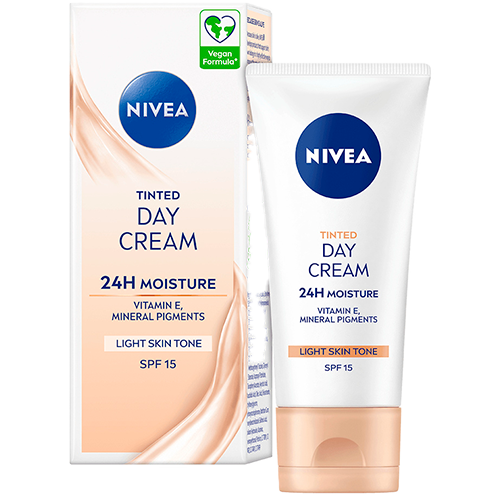 Nivea Tinted Day Cream Light SPF15 (50 ml)