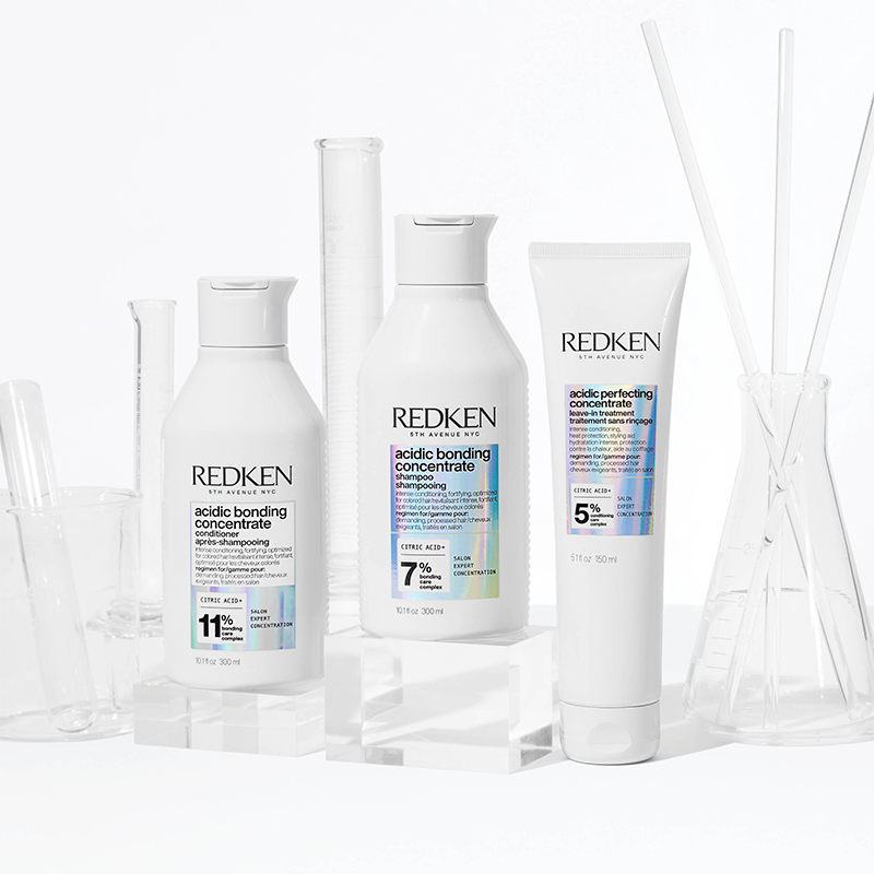Redken Acidic Bonding Concentrate Shampoo (300 ml)