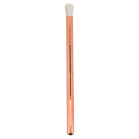 Makeup Revolution Ultra Pointed Crease Eyeshadow Brush E301
