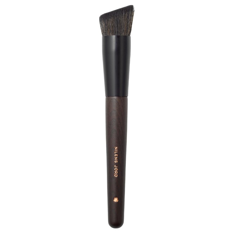 Nilens Jord Pure Collection Angled Foundation Brush 185
